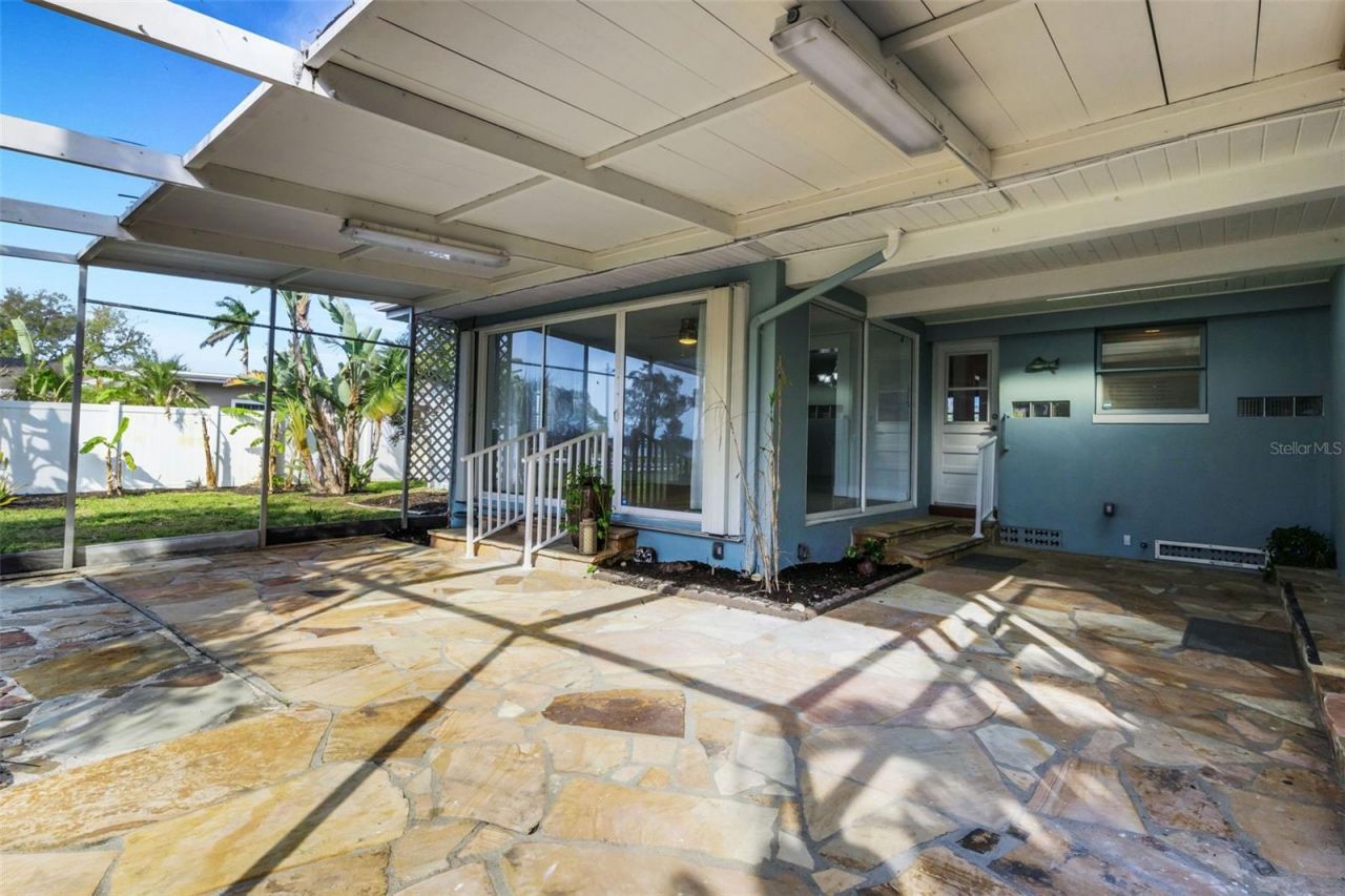 7912 Garden Drive N, Saint Petersburg, FL 33710 Photo