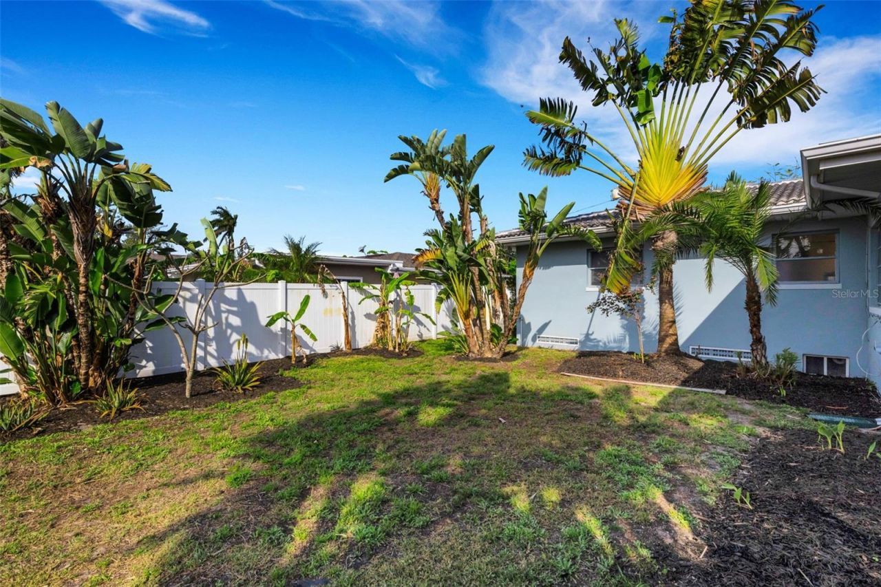 7912 Garden Drive N, Saint Petersburg, FL 33710 Photo