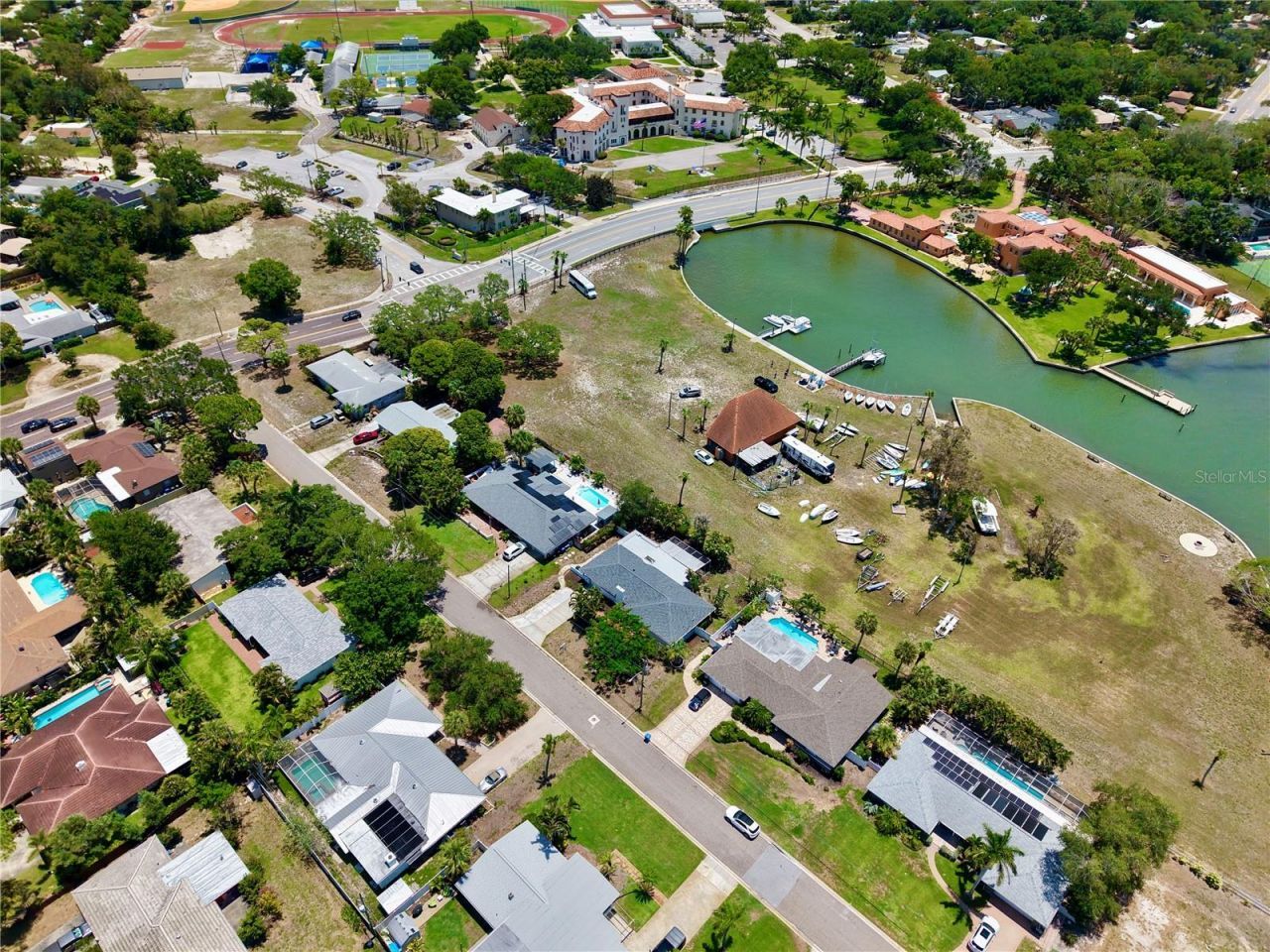 7912 Garden Drive N, Saint Petersburg, FL 33710 Photo
