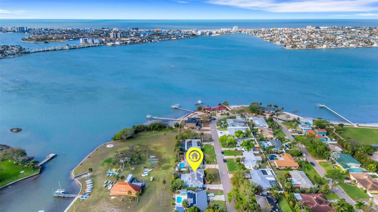 7912 Garden Drive N, Saint Petersburg, FL 33710 Photo