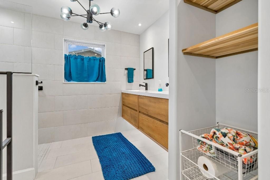 1611 Sunnyhills Drive , Brandon, FL 33510 Photo