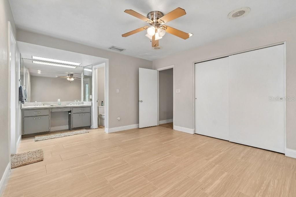 1611 Sunnyhills Drive, Brandon, FL 33510 Photo