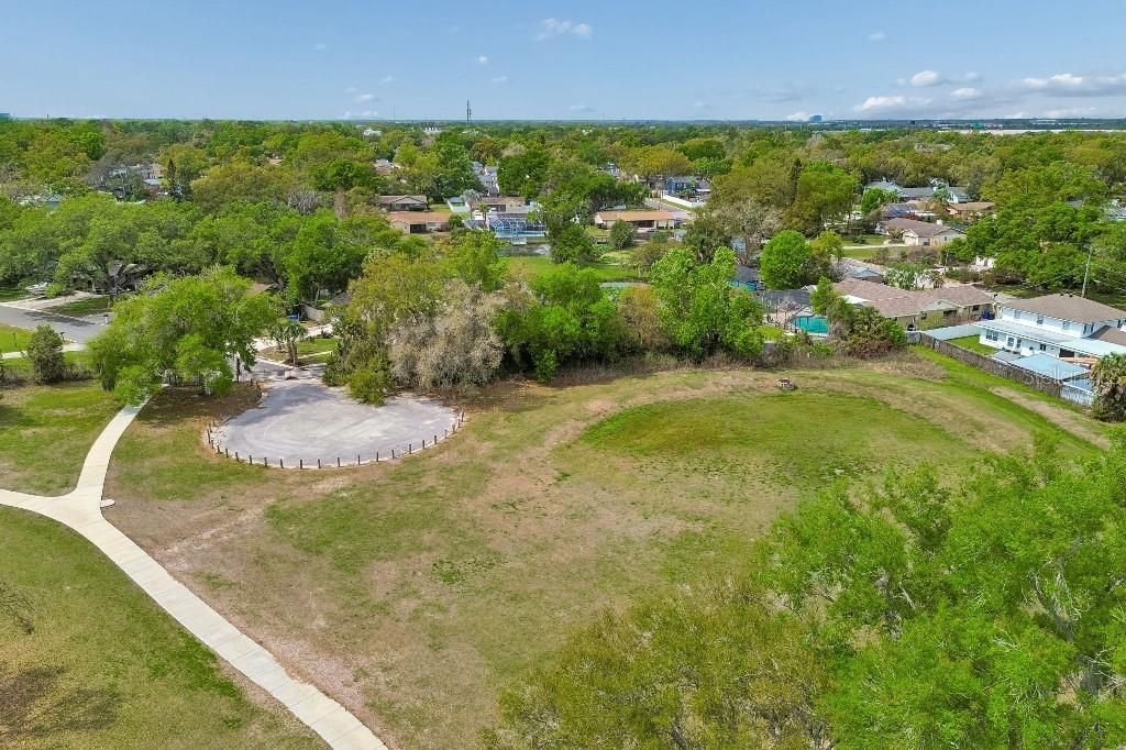 1611 Sunnyhills Drive , Brandon, FL 33510 Photo