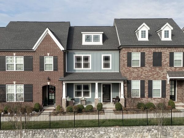 420 Longstone Rd , Gallatin, TN 37066