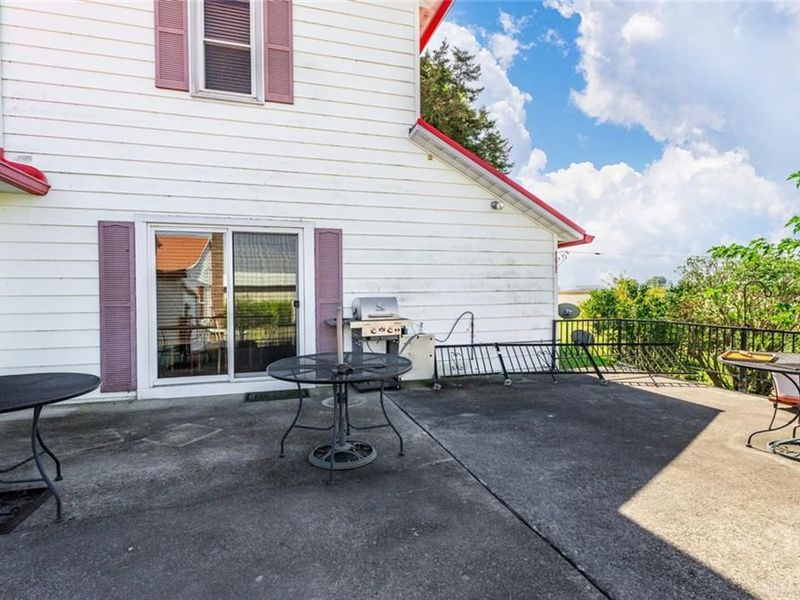 7404 Grubbs Rex Road, Twin Township, OH 45304 Photo 23