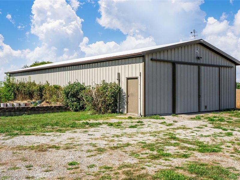 7404 Grubbs Rex Road, Twin Township, OH 45304 Photo 28