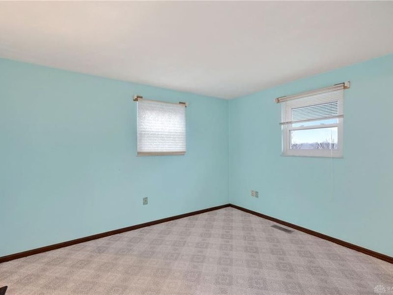 1845 S Bayberry Drive, Miamisburg, OH 45342 Photo 20