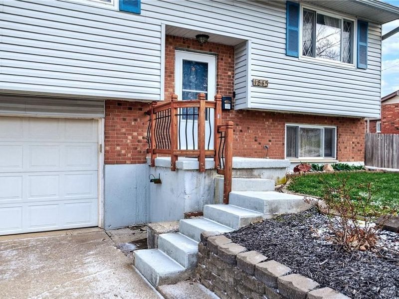 1845 S Bayberry Drive, Miamisburg, OH 45342 Photo 4