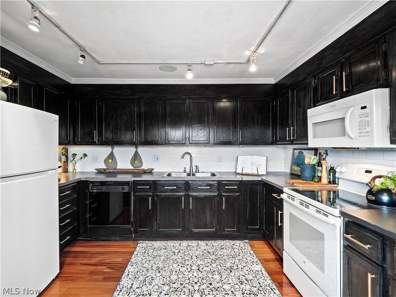 53 Greenfield Court, Berea, OH 44017 Photo 12