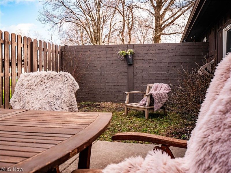 53 Greenfield Court, Berea, OH 44017 Photo 6