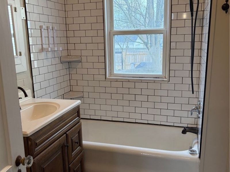 365 S Prospect Street , Medina, OH 44256 Photo 22