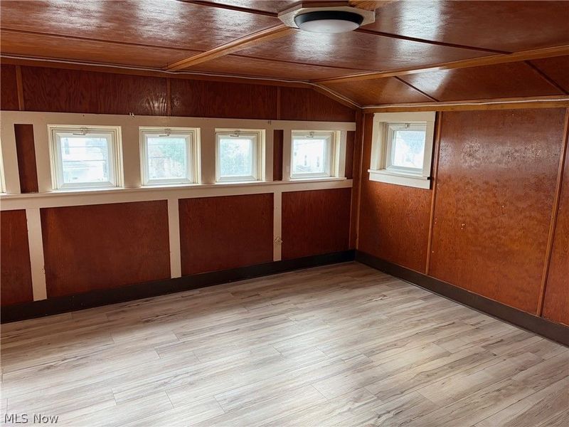 365 S Prospect Street , Medina, OH 44256 Photo 28