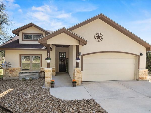 1773 Desiree ST, Canyon Lake, TX 78133