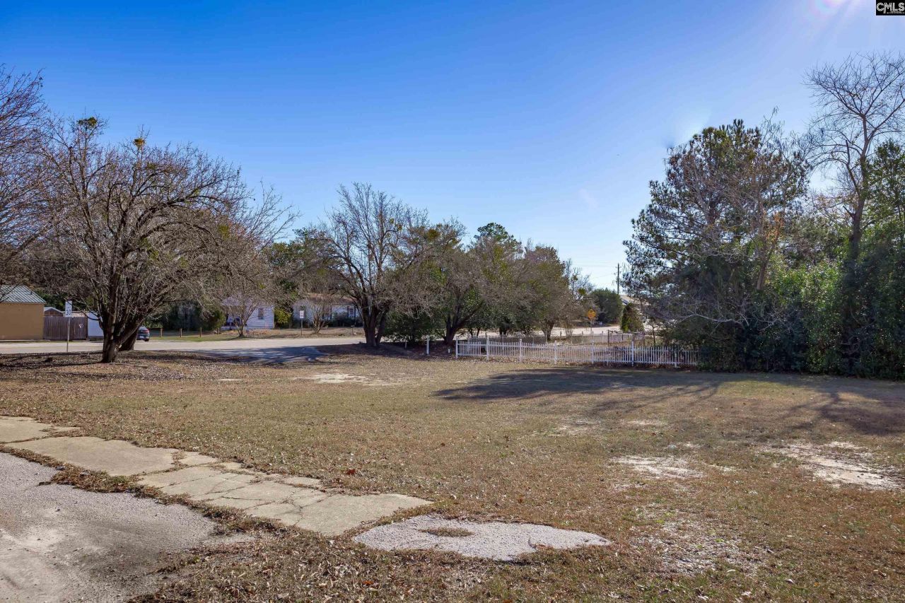 2491 And 2483 Main Street  Photo 10