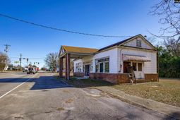 2491 And 2483 Main Street  photo 4