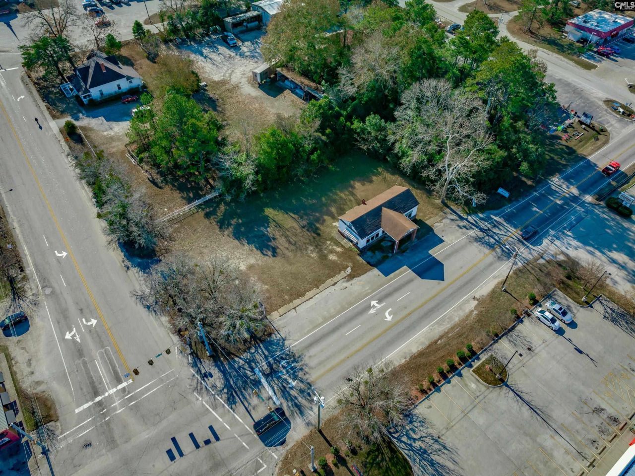 2491 And 2483 Main Street  Photo 22