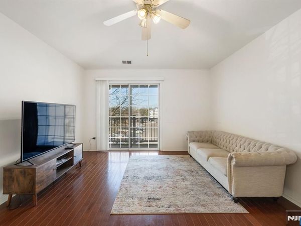 1131 Waterford Drive, EDISON, NJ 08817