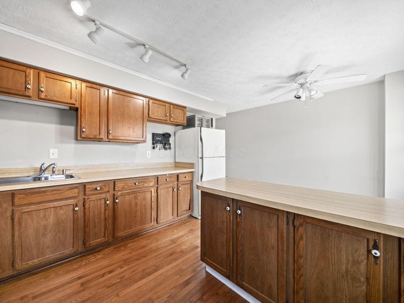 434 Pamlico Street, Unit 1, Columbus, OH 43228 Photo 14