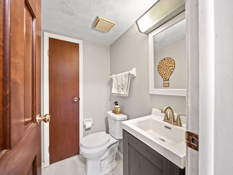 434 Pamlico Street, Unit 1, Columbus, OH 43228 Photo 25