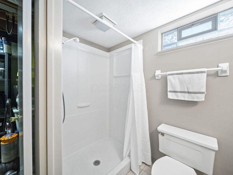 434 Pamlico Street, Unit 1, Columbus, OH 43228 Photo 41