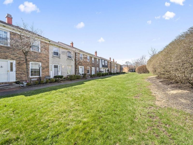 434 Pamlico Street, Unit 1, Columbus, OH 43228 Photo 6