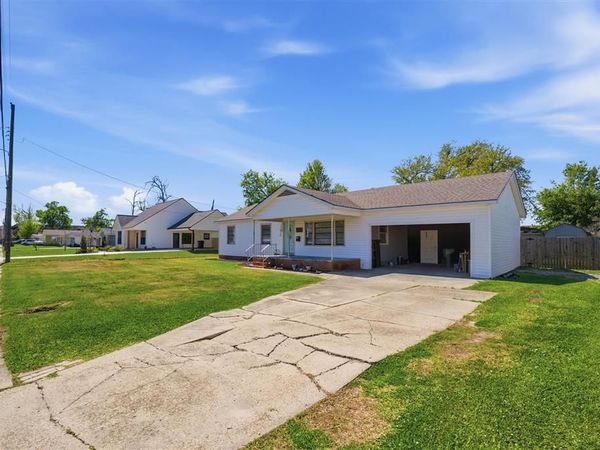 4022 Auburn Street, Lake Charles, LA 70607