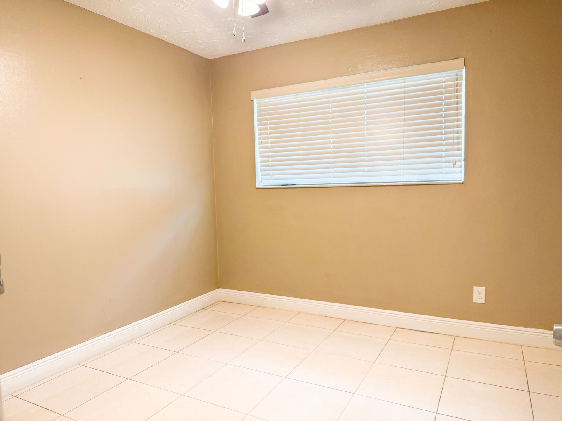 19731 NW 4th Avenue, Miami Gardens, FL 33169 Photo