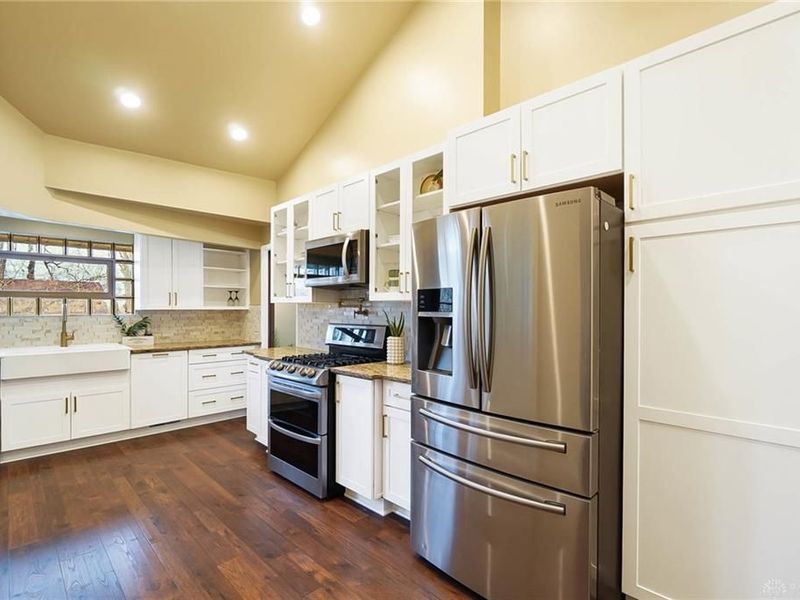 450 Ridgewood Avenue, Oakwood, OH 45409 Photo 18