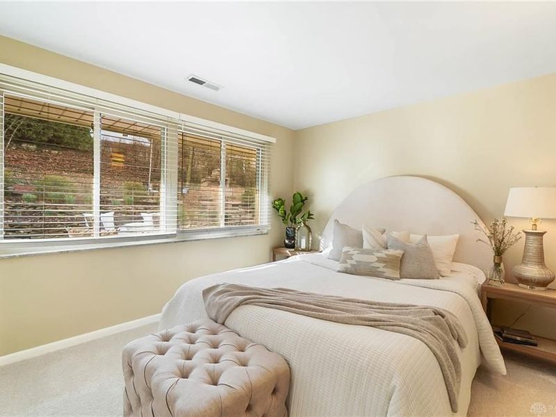 450 Ridgewood Avenue, Oakwood, OH 45409 Photo 37