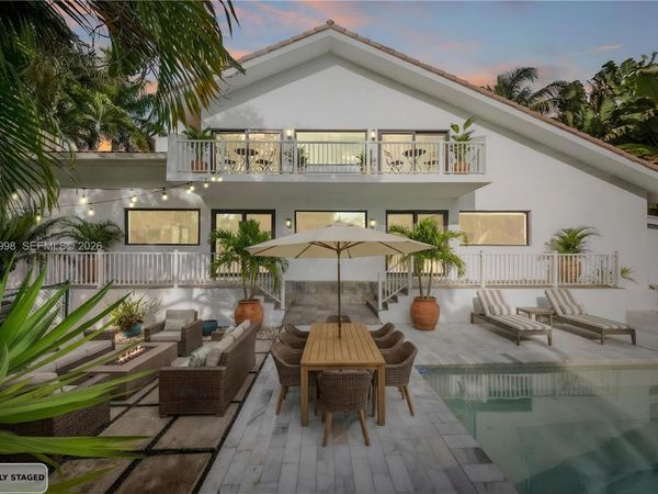 5981 SW 136th St, Pinecrest, FL 33156
