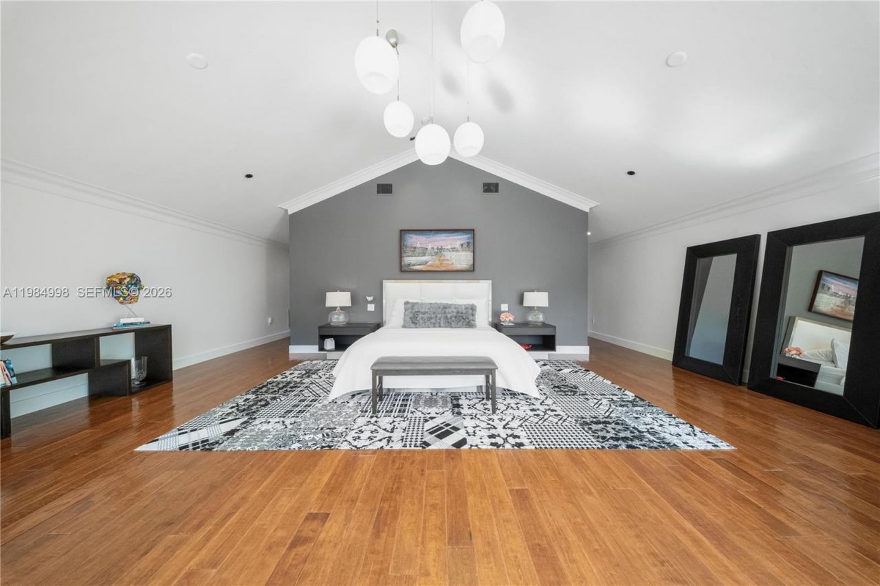 5981 SW 136th St , Pinecrest, FL 33156 Photo