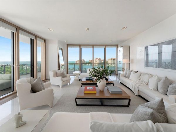 800 S Pointe Dr, Unit 901, Miami Beach, FL 33139