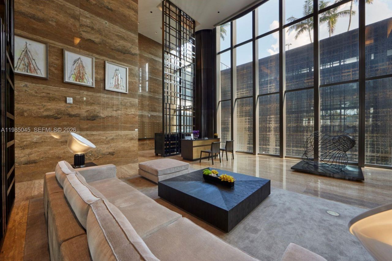 800 S Pointe Dr, Unit 901, Miami Beach, FL 33139 Photo