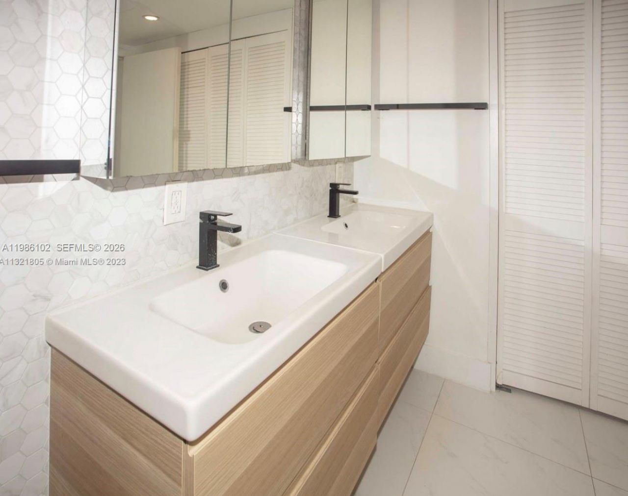 7441 Wayne Ave , Unit 10I, Miami Beach, FL 33141 Photo