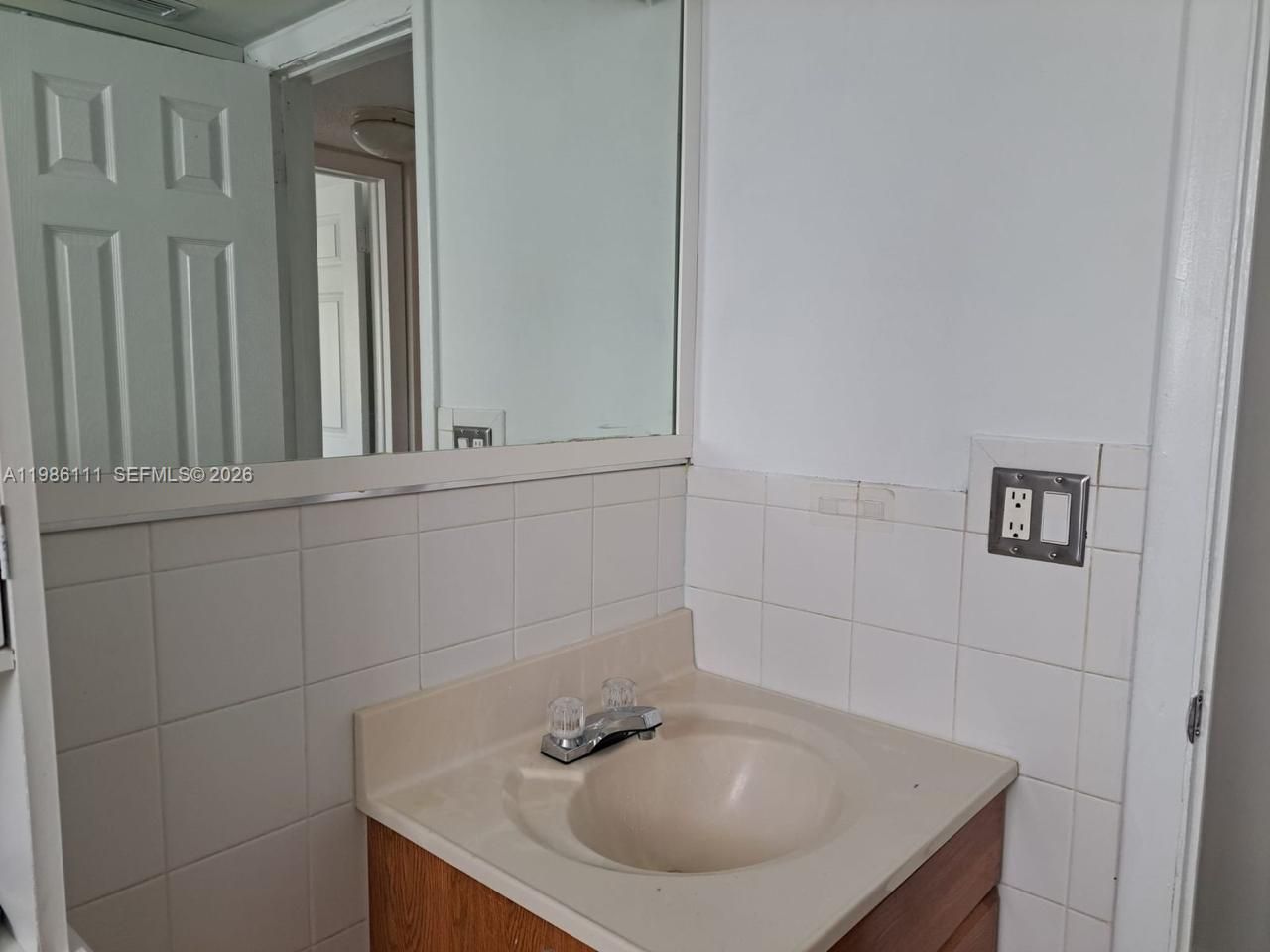 7910 Taft St, Unit 107, Pembroke Pines, FL 33024 Photo