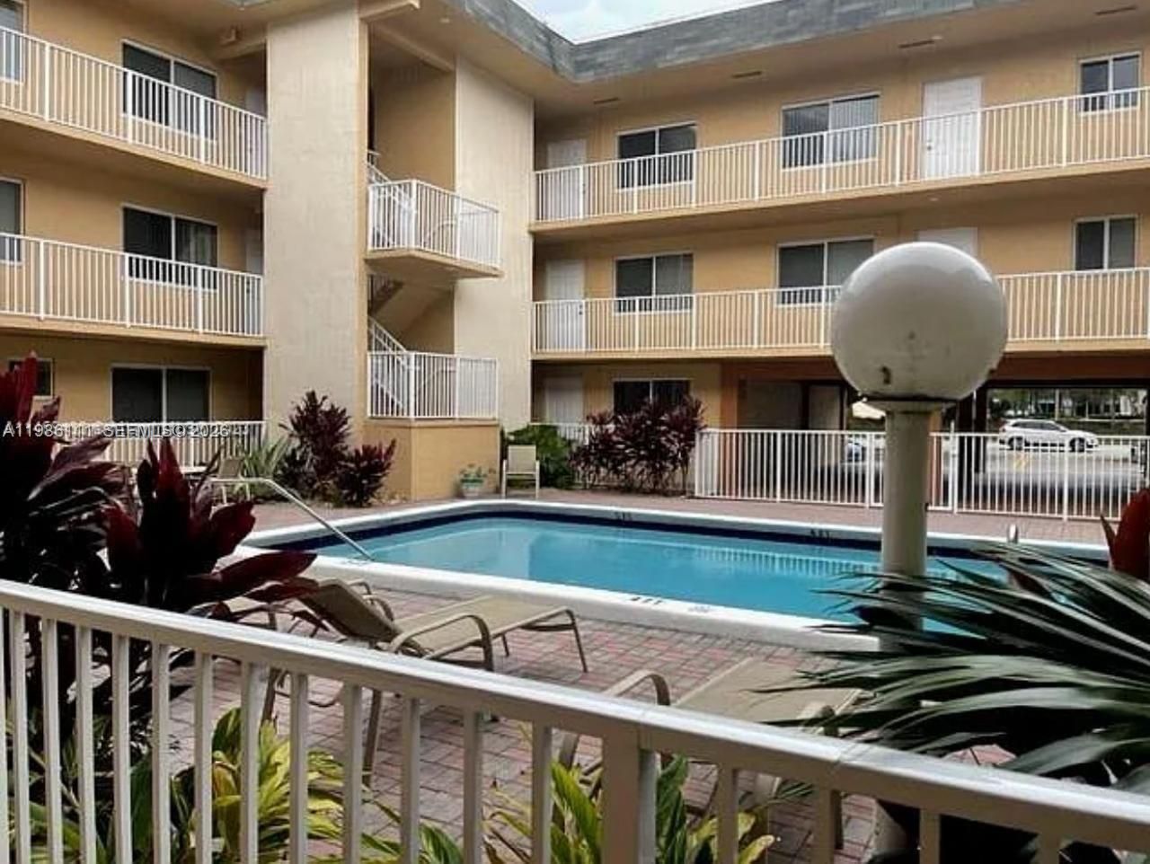 7910 Taft St, Unit 107, Pembroke Pines, FL 33024 Photo