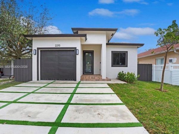 2210 Farragut St , Hollywood, FL 33020