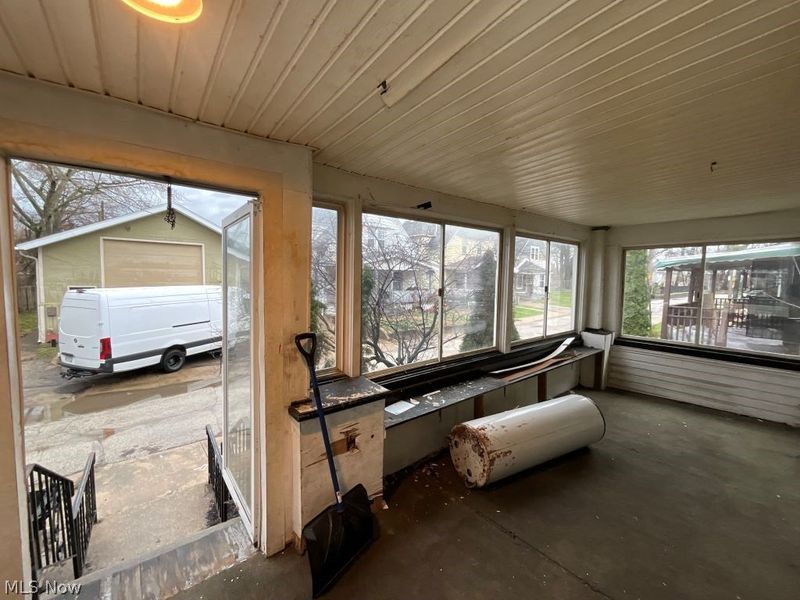 2401 Garden, Cleveland, OH 44109 Photo 11