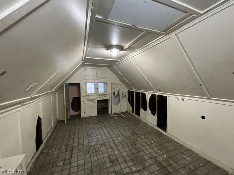 2401 Garden, Cleveland, OH 44109 Photo 26