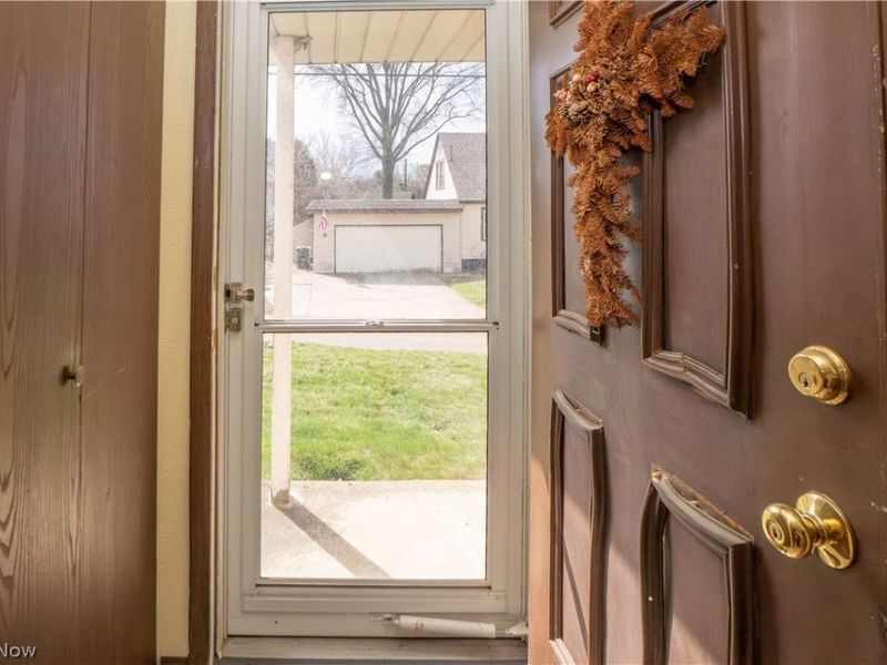 1617-1621 30th Street NW, Canton, OH 44709 Photo 2