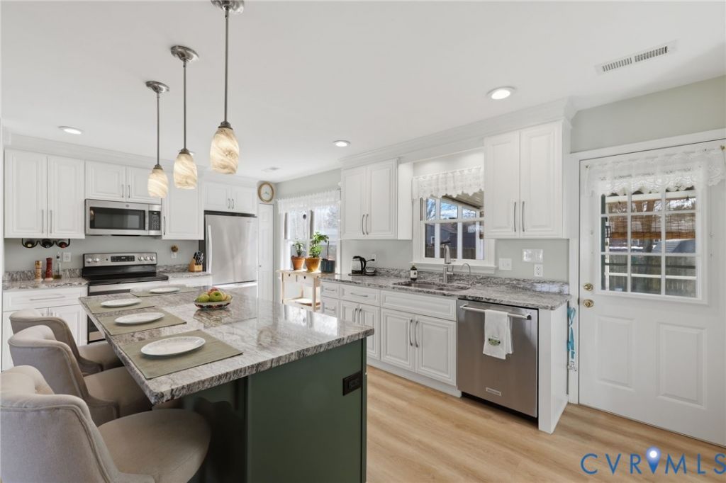 5487 Smithy Court Mechanicsville, VA 23111