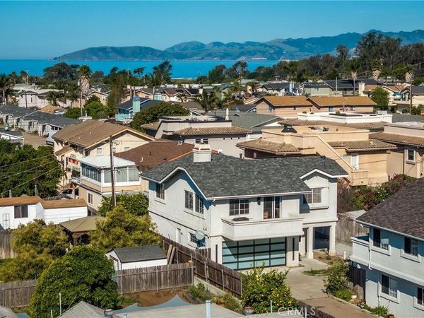 341 N 4th, Grover Beach, CA 93433