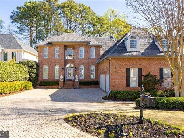 4467 Chattahoochee Plantation Drive SE, Marietta, GA 30067