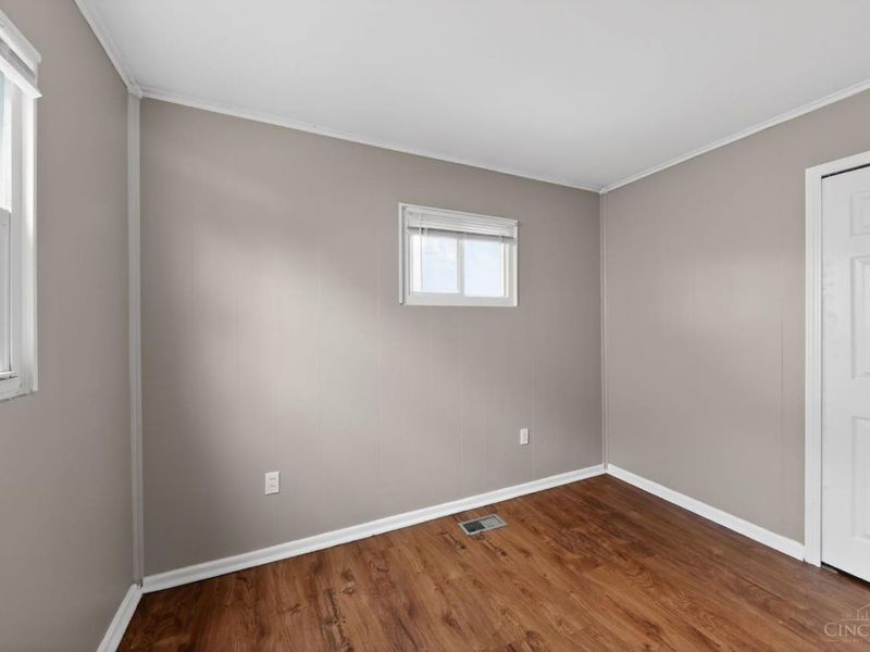 2626 Ontario Street, Cincinnati, OH 45231 Photo 12