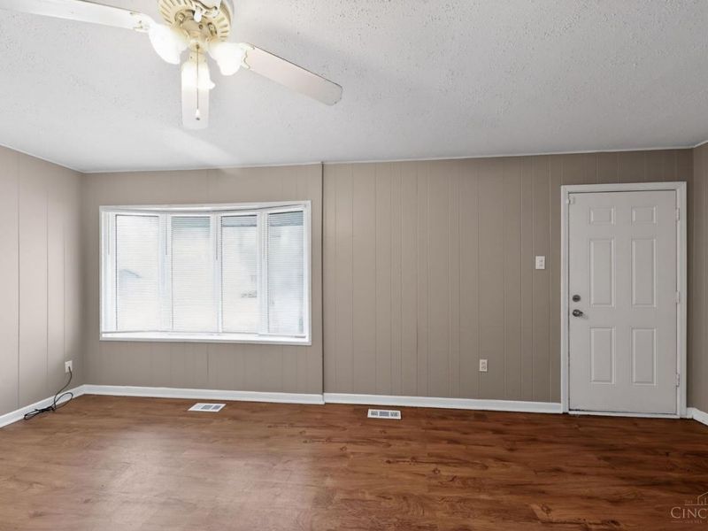 2626 Ontario Street, Cincinnati, OH 45231 Photo 14