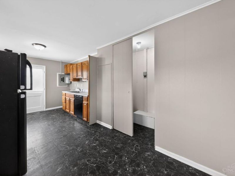 2626 Ontario Street, Cincinnati, OH 45231 Photo 19