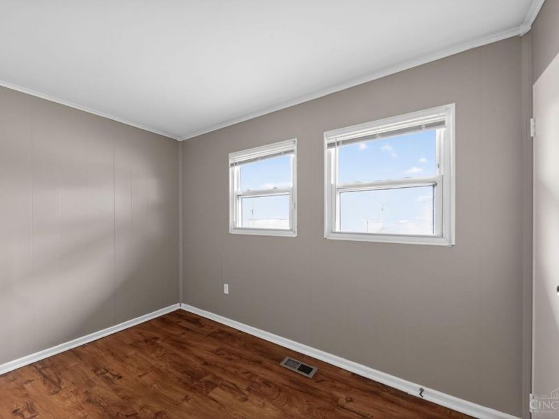 2626 Ontario Street, Cincinnati, OH 45231 Photo 9