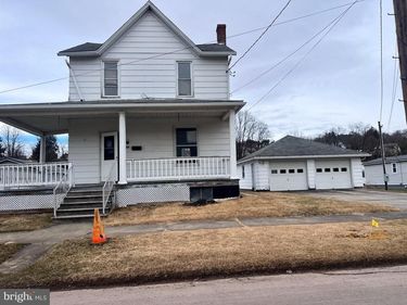219 LARGE STREET, MEYERSDALE, PA 15552