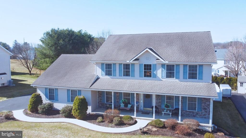 28 Norfolk Lane, Lebanon, PA 17042 Main Photo