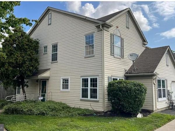 125 STONEBRIDGE BOULEVARD, NEW CASTLE, DE 19720